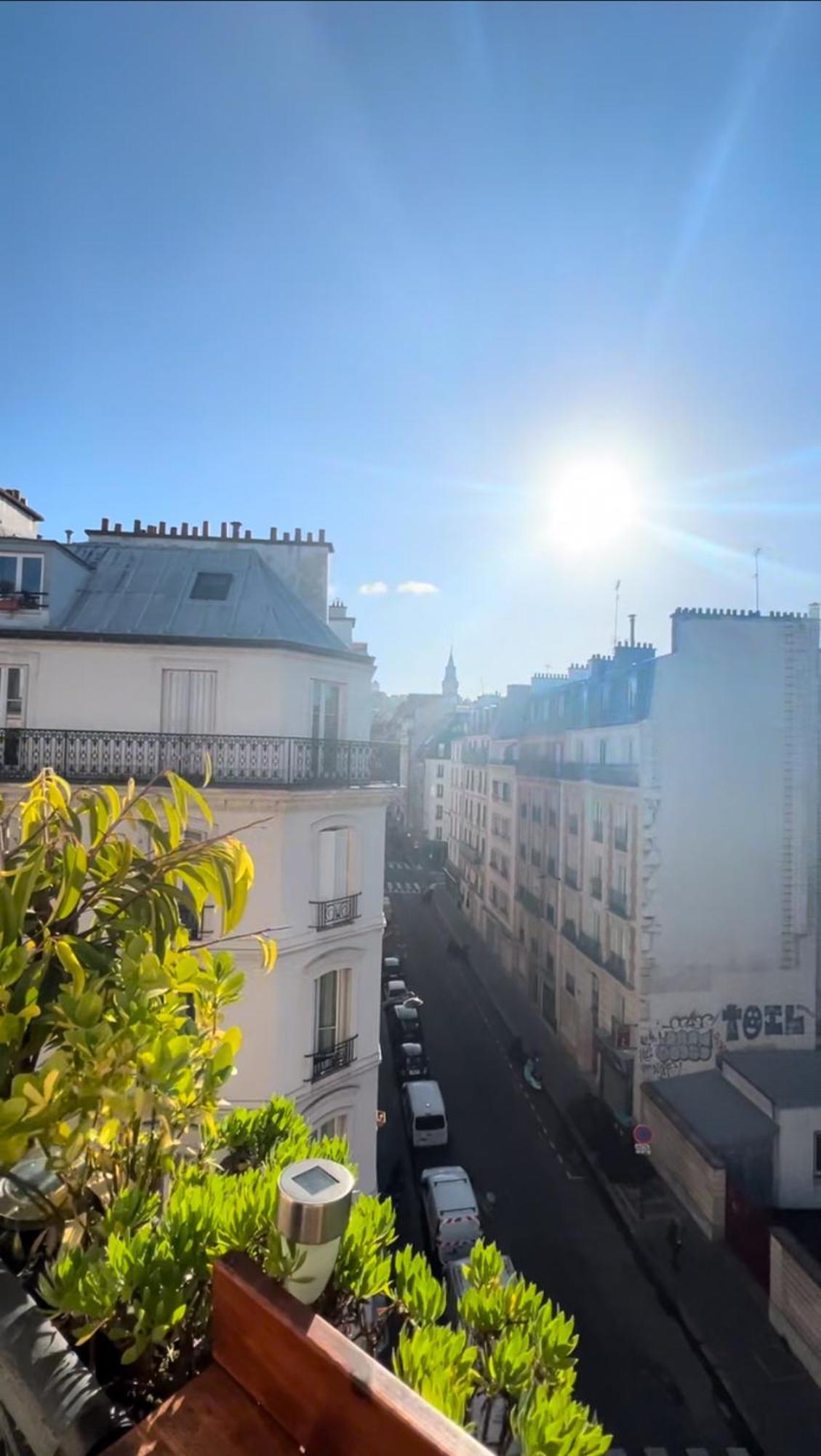 Suite Vue Montmartre & Balcon París Exterior foto